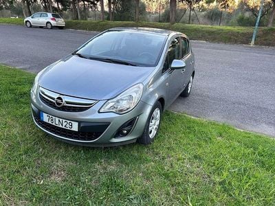 Usado 2011 Opel Corsa Sedan | € 4.250 (Preço justo)