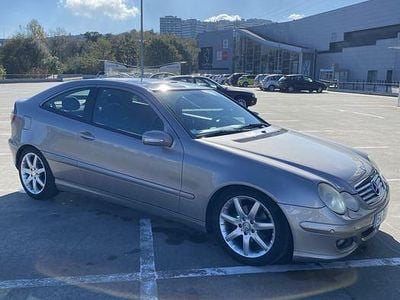 Mercedes C220