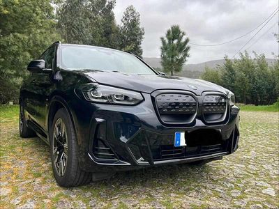 Usado BMW iX3 M Sport 210 kW (286 HP) 2022 Preto SUV