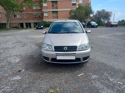 usado Fiat Punto 1.3 M-Jet 2005