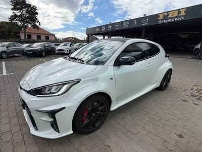 Branco Usado 2022 Toyota Yaris Citadino | € 44.900