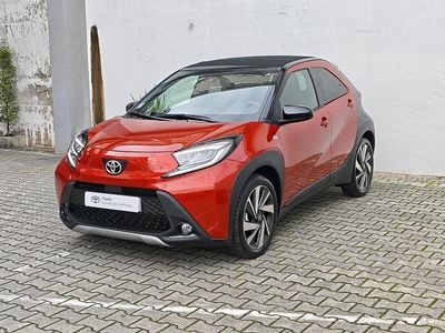 Vermelho (pintura metalizada especial) Usado 2025 Toyota Aygo X Envy SUV | € 22.750