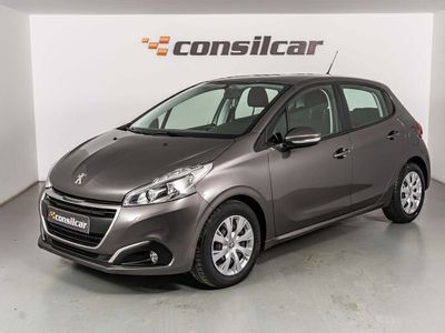 usado Peugeot 208 1.2 PureTech Active Navigator 5p