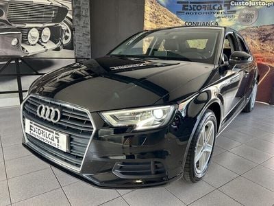 Usado Audi A3 116 HP (85 kW) 2019 Preto Citadino