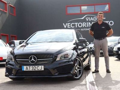 usado Mercedes CLA220 Shooting Brake Classe CLAAMG Line Aut.