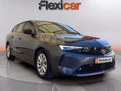 Usado Opel Astra Edition 130 HP (95 kW) 2024 Cinza Sedan