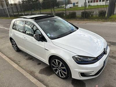 Usado 2015 VW Golf VII GTE Sedan | € 16.000 (Bom preço)