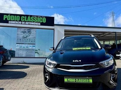 Preto Usado 2022 Kia Stonic SUV | € 16.900 (Preço justo)