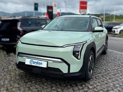 Usado Kia EV3 150 kW (204 HP) 2025 Verde SUV