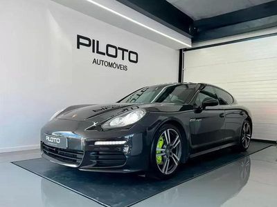Usado Porsche Panamera S E-Hybrid 416 HP (305 kW) 2014 Cinza escuro Sedan