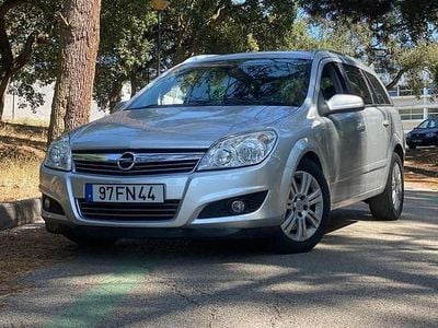 Usado Opel Astra 125 HP (91 kW) 2008 Sedan