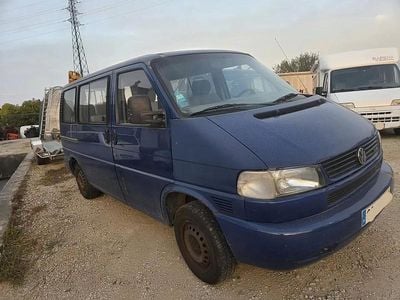 Azul Usado 2002 VW Caravelle Monovolume | € 3.250