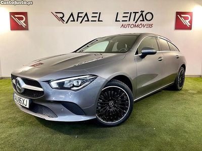 Cinza Usado 2022 Mercedes CLA250e Shooting Brake Style Carrinha | € 29.350 (Super Preço)