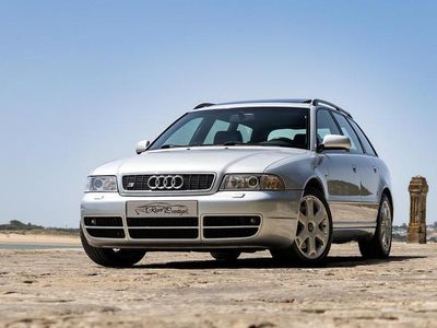 Cinzento Usado 1999 Audi A4 Carrinha | € 25.500