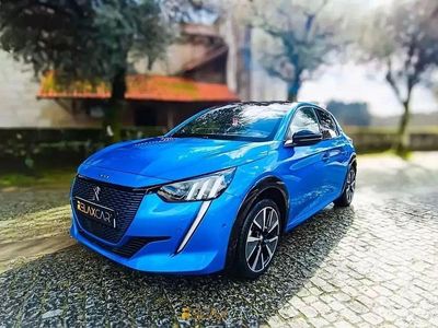 Peugeot e-208