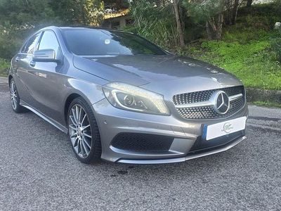 Usado Mercedes A180 AMG line 109 HP (80 kW) 2015 Cinza