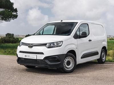 Usado Toyota Proace City City 100 HP (73 kW) 2024 Branco (sólida) Monovolume