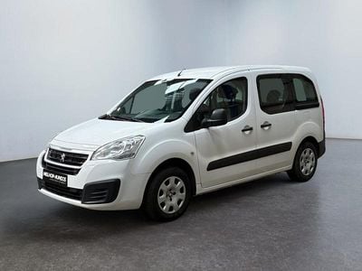 Branco Usado 2017 Peugeot Partner Tepee Active Monovolume | € 9.950