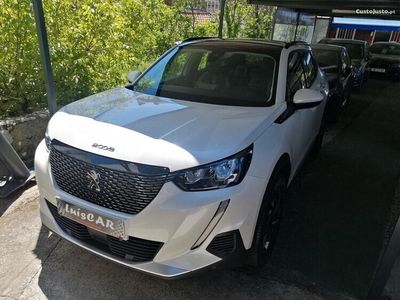 usado Peugeot 2008 1.2 Puretech Allure