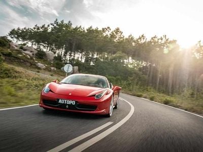 Usado Ferrari 458 570 HP (419 kW) 2010 Vermelho Coupé