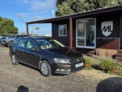 Usado VW Passat 105 HP (77 kW) 2014 Cinzento Carrinha