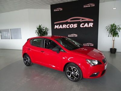 Vermelho (metalizado) Usado 2015 Seat Ibiza Ecomotive | € 12.400 (Caro)