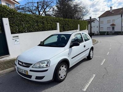 Usado Opel Corsa 80 HP (58 kW) 2007 Branco Citadino