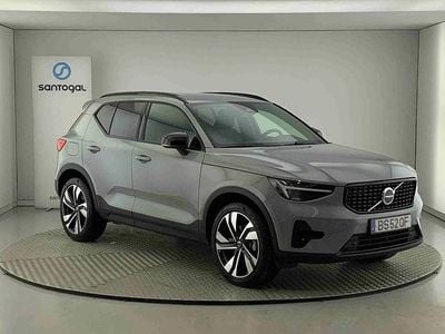 Usado Volvo XC40 Plus 163 HP (119 kW) 2025 Cinzento SUV