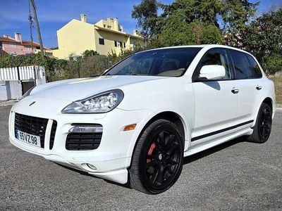 Usado Porsche Cayenne 405 HP (297 kW) 2010 SUV