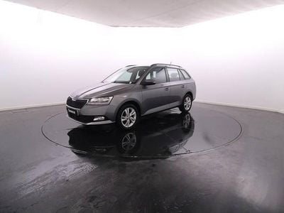 Usado Skoda Fabia Ambition 95 HP (69 kW) 2022 Cinza Carrinha