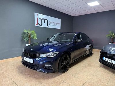 Azul escuro Usado 2017 BMW 330e Sedan | € 30.990