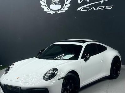 Usado Porsche 992 385 HP (283 kW) 2022 Branco Coupé