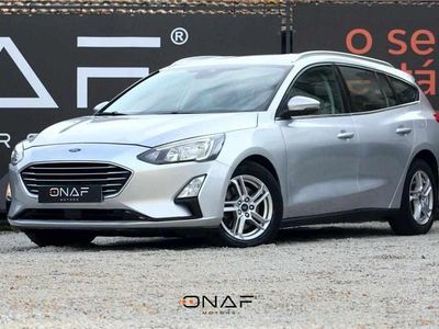 Usado Ford Focus 120 HP (88 kW) 2020 Cinzento Carrinha