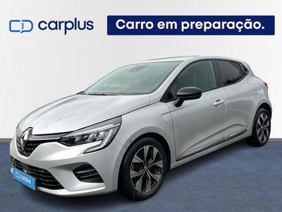 Cinzento Usado 2023 Renault Clio V | € 16.500 (Preço justo)