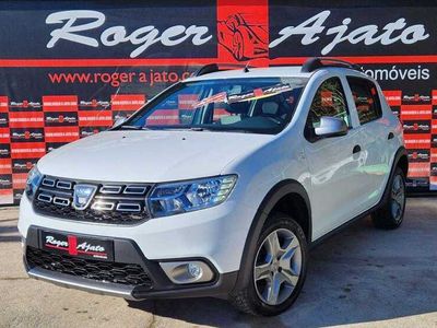 Branco Usado 2020 Dacia Sandero Stepway Citadino | € 17.700 (Caro)