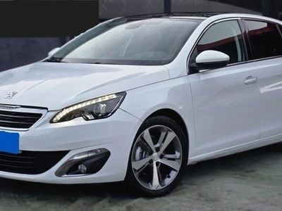 Branco Usado 2014 Peugeot 308 Allure | € 14.900 (Caro)