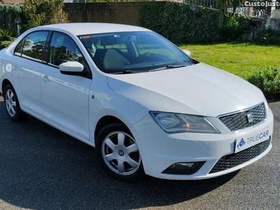 Usado Seat Toledo 105 HP (77 kW) 2013 Branco Sedan