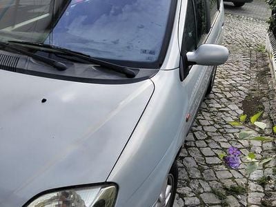 Usado 2001 Renault Scénic Monovolume | € 1.500