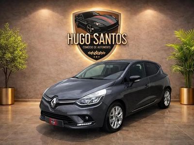 Usado Renault Clio IV LIMITED 90 HP (66 kW) 2019 Cinzento