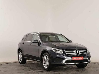 Azul Usado 2018 Mercedes E250 Citadino | € 48.999