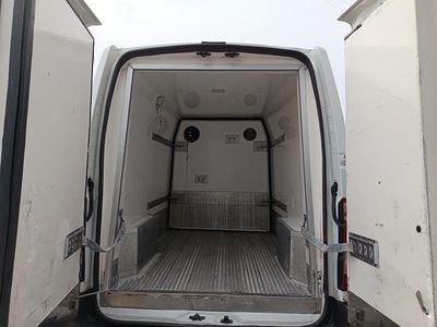 Usado Renault Master 130 HP (95 kW) 2017 Branco Van
