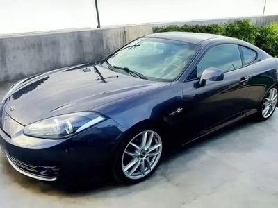 Usado Hyundai Tiburon 138 HP (101 kW) 2008 Cinza escuro Coupé