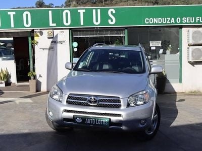 Cinzento Usado 2008 Toyota RAV4 | € 12.970