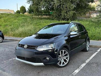 Preto Usado 2015 VW Polo | € 11.500