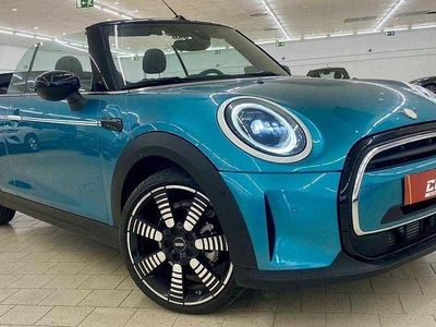 Azul escuro Usado 2023 Mini Cooper Classic Citadino | € 33.990