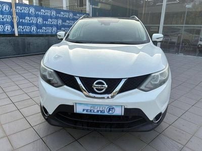 Usado Nissan Qashqai N-Connecta 110 HP (80 kW) 2015 Branco SUV