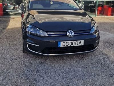 Usado 2018 VW e-Golf Citadino | € 15.250