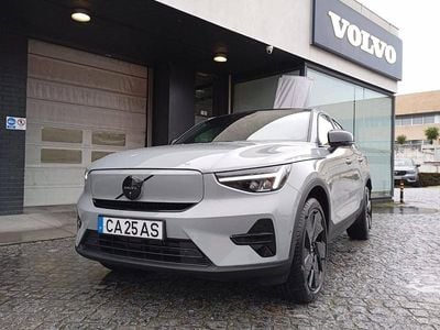 Novo Volvo EC40 Single Motor Extended Range 185 kW (252 HP) 2025 Cinzento SUV