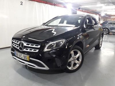 Mercedes GLA180