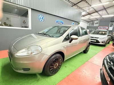 Usado Fiat Grande Punto Emotion 95 HP (69 kW) 2009 Outro Citadino